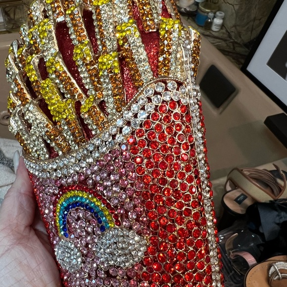 “Box of French Fries” 🍟 heavy crystal minaudiere clutch, red box with rainbow - Picture 3 of 16